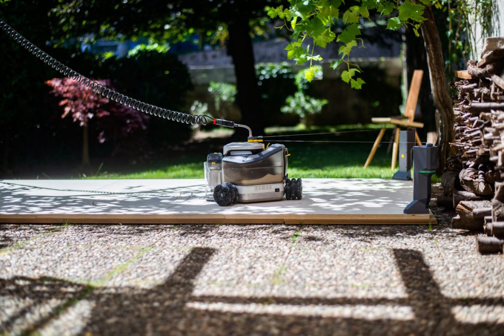 The Goliath's convenient small size and low weight allows you to create from anywhere.